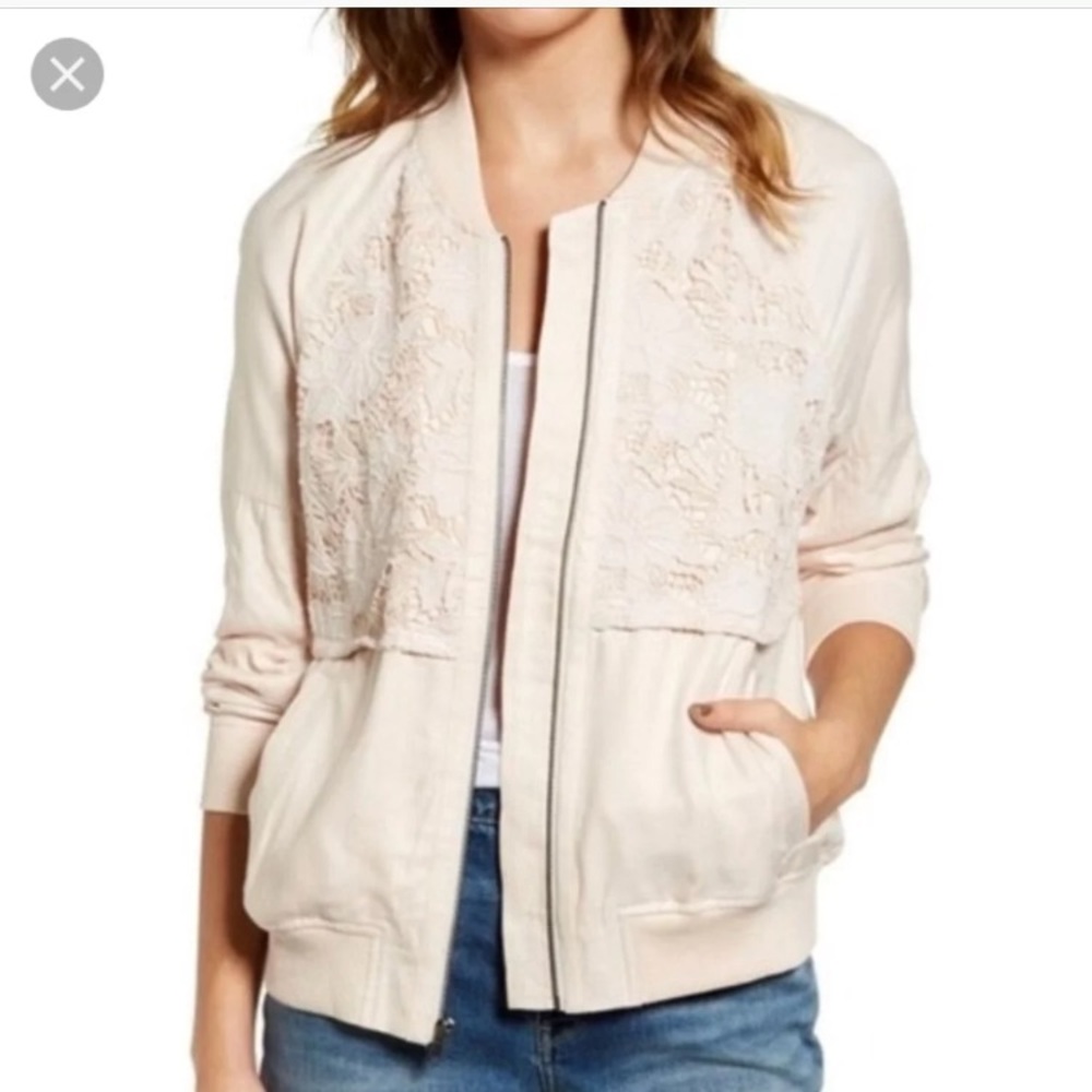 Hinge lace bomber jacket